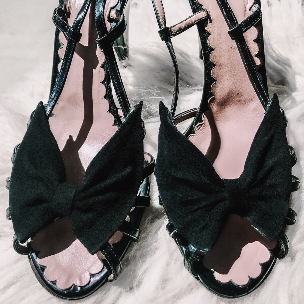 Moschino Bow Heels